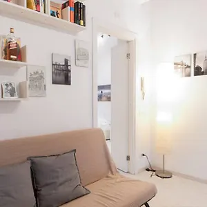 Corso Buenos Aires 35 Apartamento